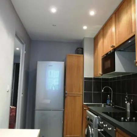 Apartmán Modern Two Bedroom In The Center Of Cannes, Next To The Croisette And The Palais - 1455