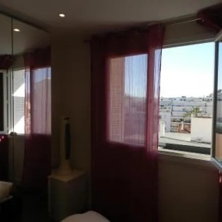 Modern Two Bedroom In The Center Of Cannes, Next To The Croisette And The Palais - 1455 Apartmán *