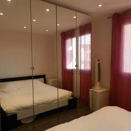 Modern Two Bedroom In The Center Of Cannes, Next To The Croisette And The Palais - 1455 * Cannes