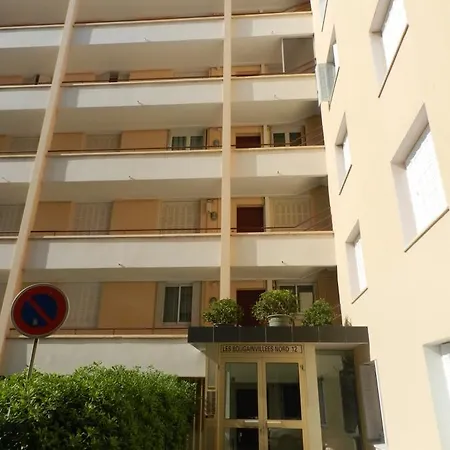 Apartmán Modern Two Bedroom In The Center Of Cannes, Next To The Croisette And The Palais - 1455